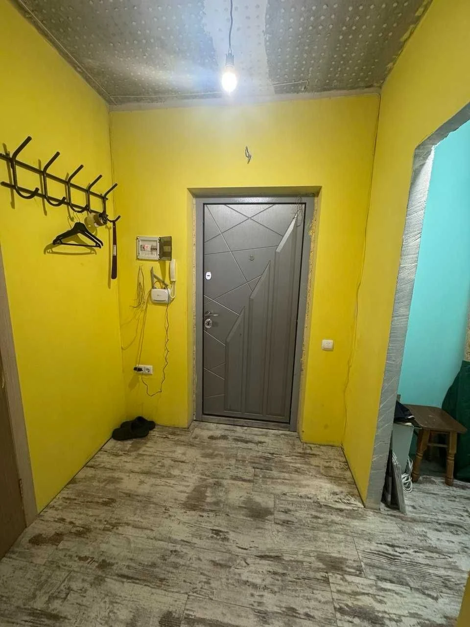 Однокімнатна квартира в новобудові, мінімальне оформлення ID