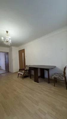 2х кімнатна квартира на Зарічанський зупинка Думка