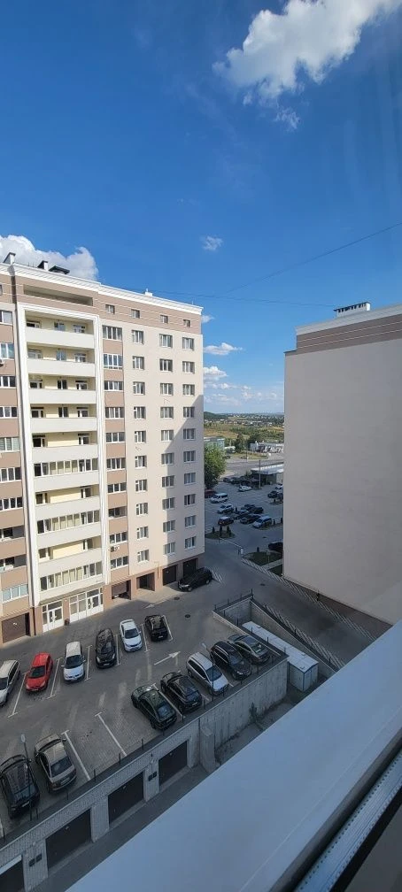 Стильна 1кімнатна квартира  мікрорайон Озерна  вул. Лісогрин