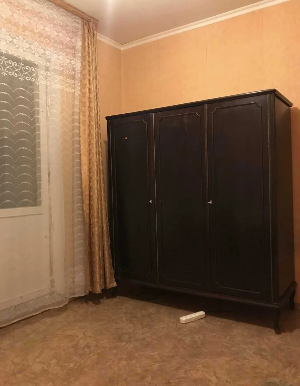 Продам 3- кімнатну квартиру, площа63 м², мікрорайон  Раково,
