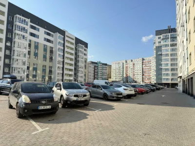 Продаж 1кімнатної квартири в ЖК Рауш (Озерна)
