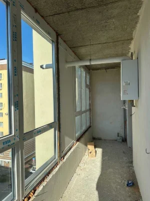 продаж 3к квартири, Озерна