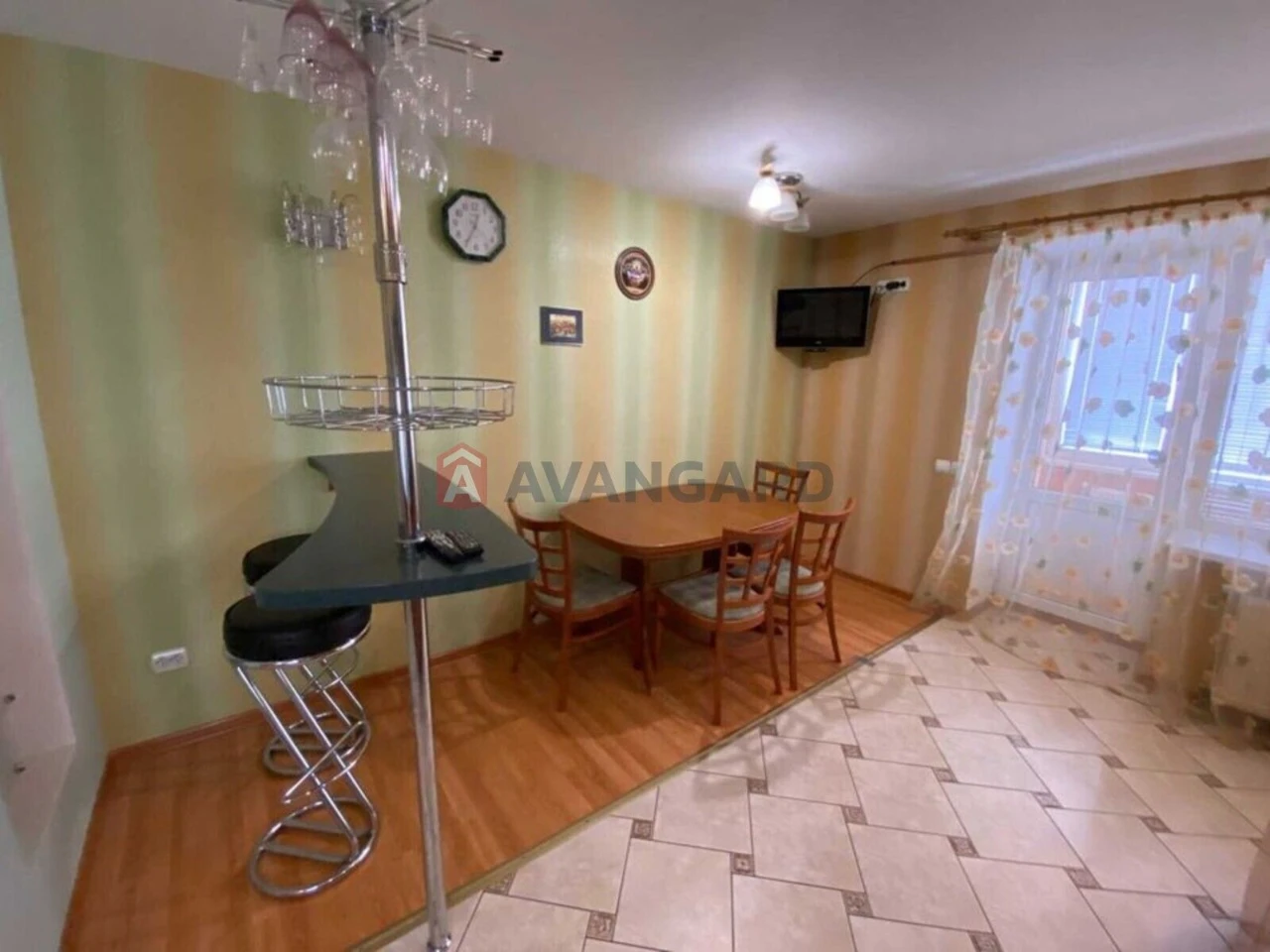 Продаж 3к квартири