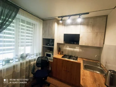 Виставка поряд з Центром 4кімнатна