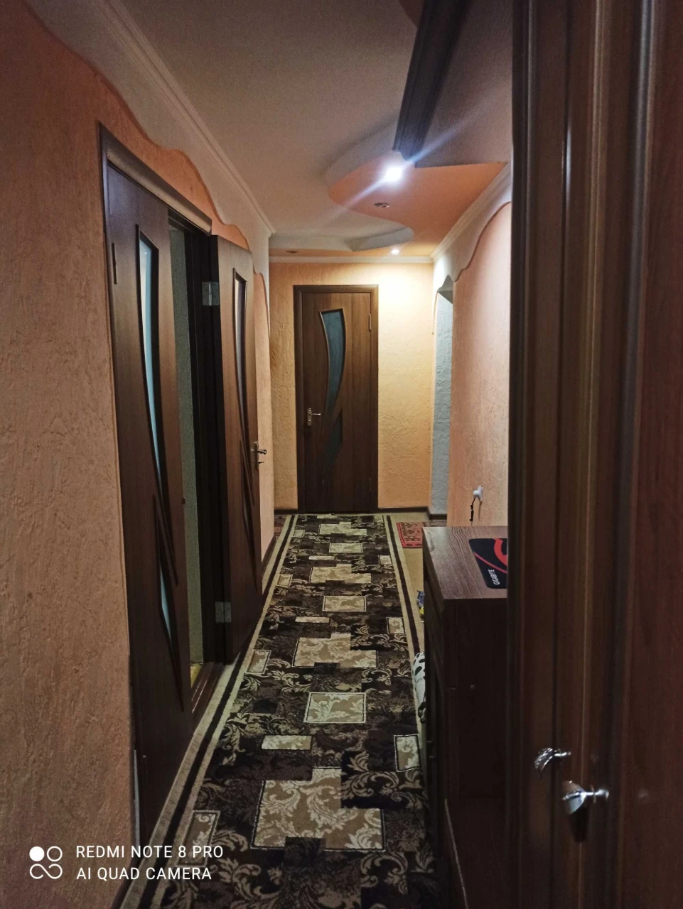 Виставка поряд з Центром 4кімнатна
