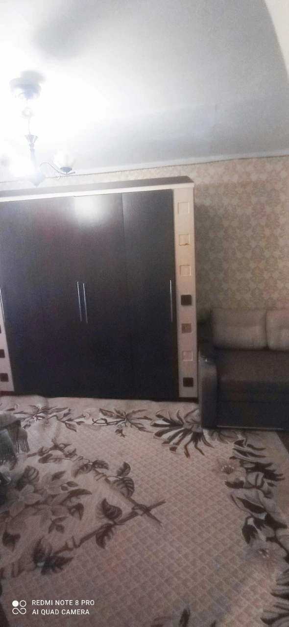 Виставка поряд з Центром 4кімнатна