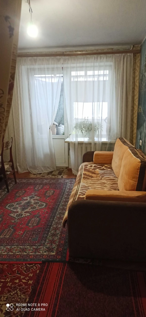 Виставка поряд з Центром 4кімнатна