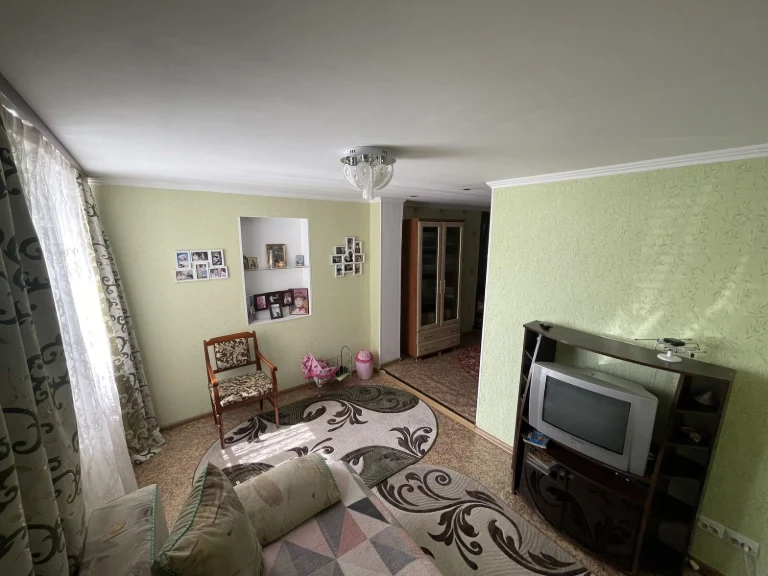 ЕКСКЛЮЗИВНИЙ продаж частини будинку в центрі з документами 3