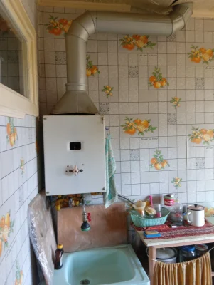 продам 1 кімн квартиру в центрі