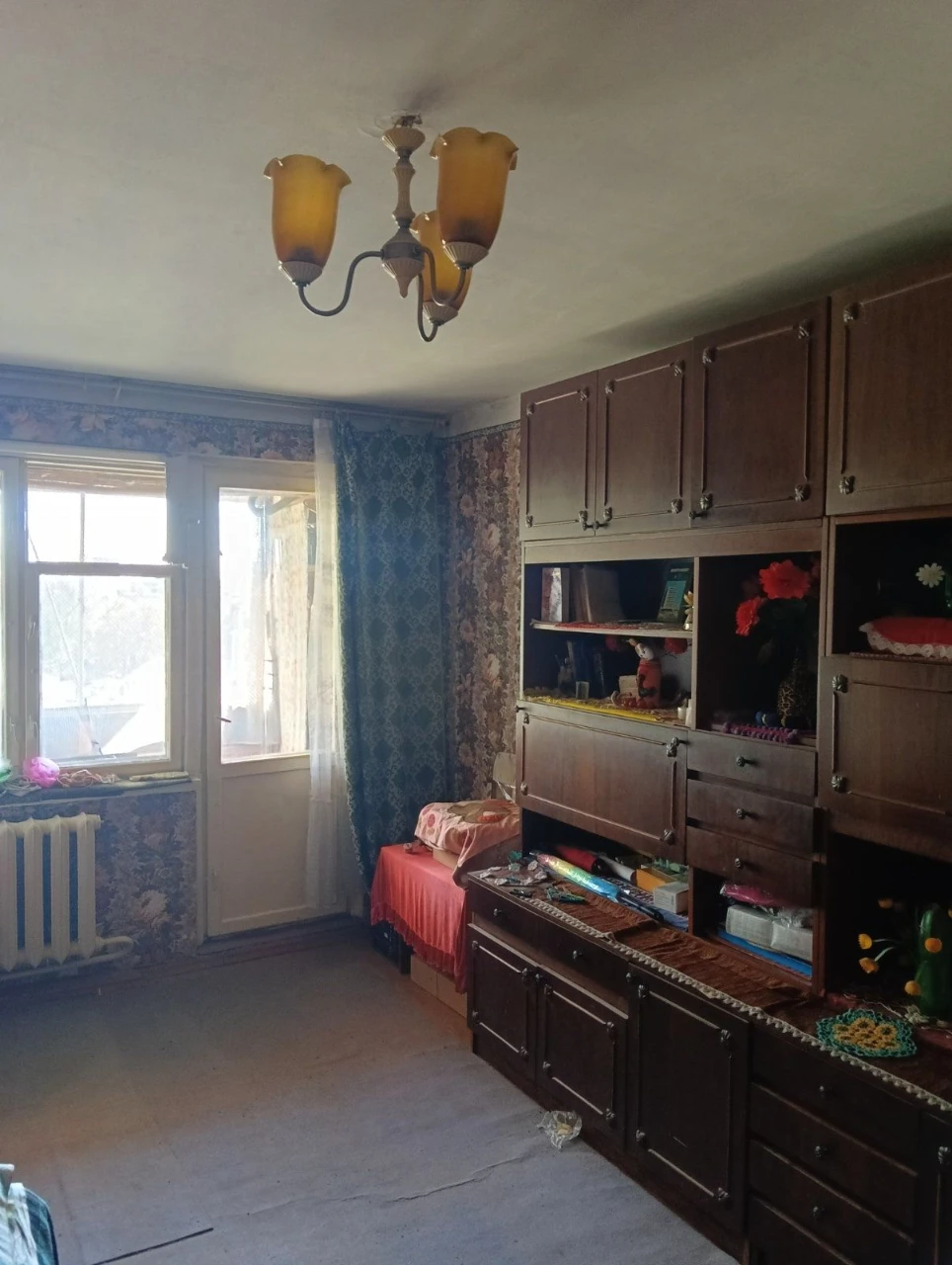 продам 1 кімн квартиру в центрі
