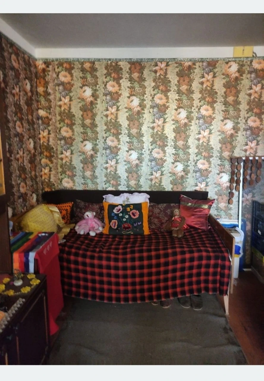 продам 1 кімн квартиру в центрі