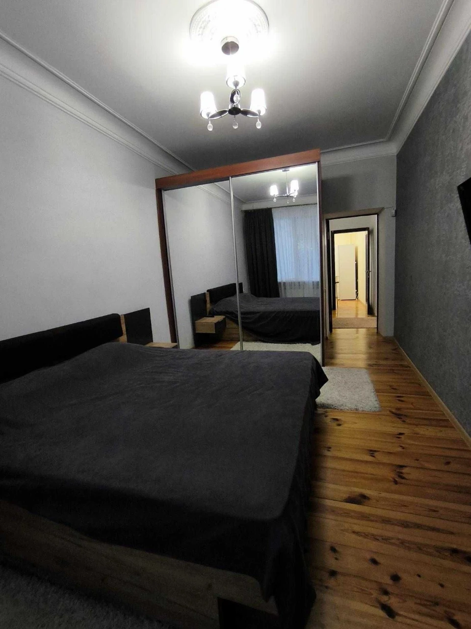 Продаж 2-кімнатної квартири в центрі Житомира
