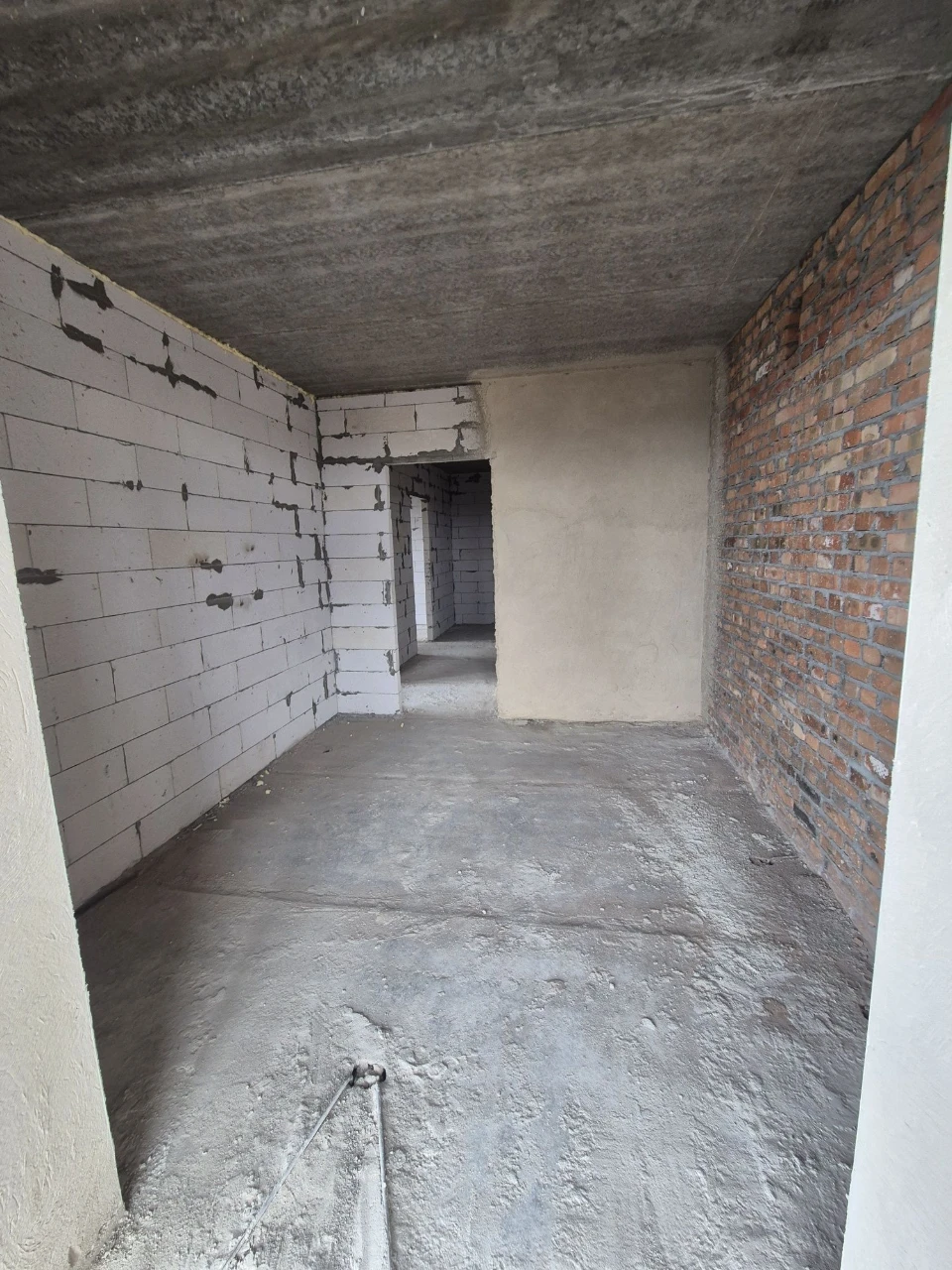 Продам 2х кімнатну квартиру в новобудові