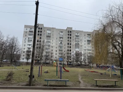 1к -36 м², 2/9, цегла, балкон+ кладовка, тихий двір, проспек