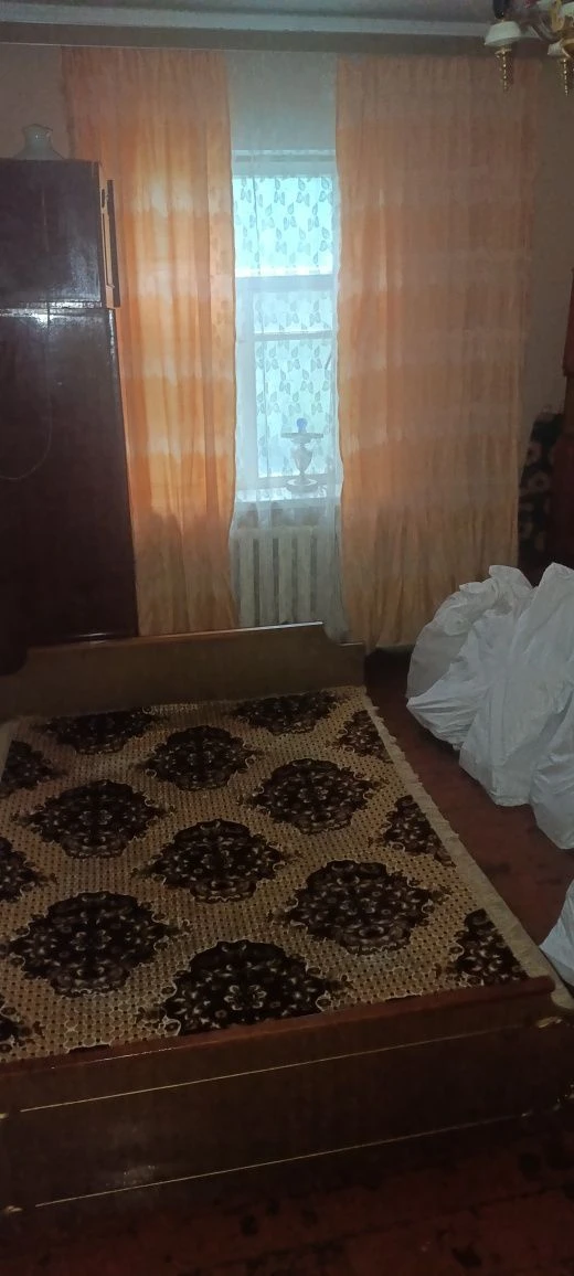 Продається частина будинку вул Миру,