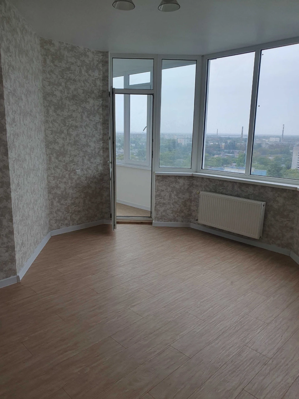 Продам 2к.кв Черкаси центр