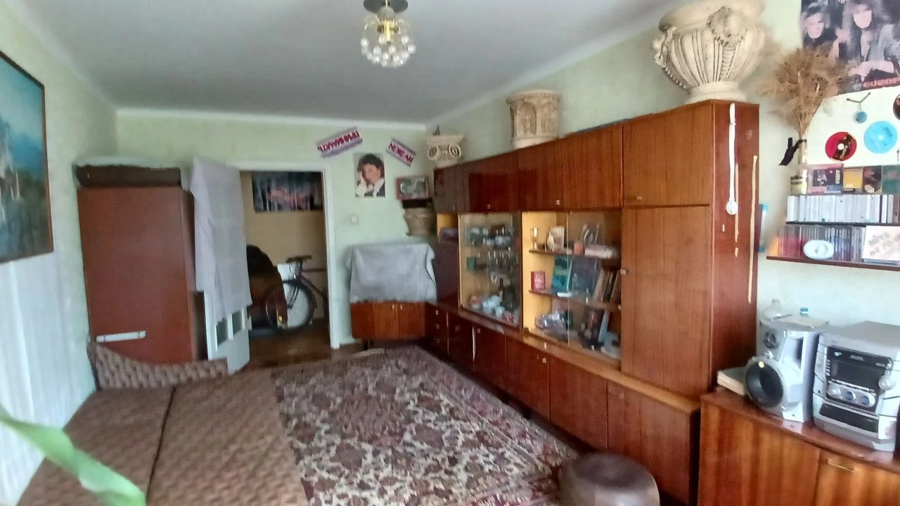 Продаєтся 3-и.кім.кв, в р-ні Д вул.Петра Дорошенко, 20 Держп