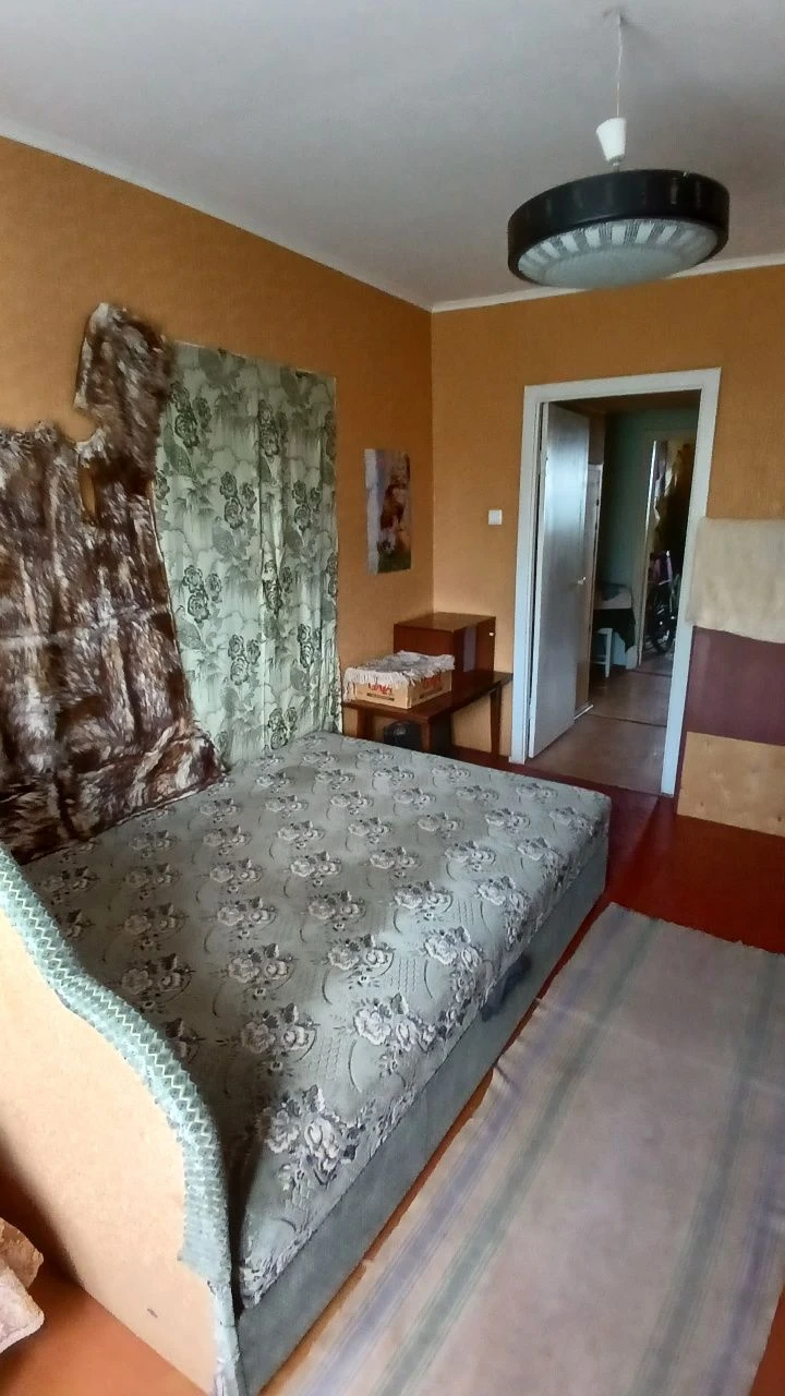 Продаєтся 3-и.кім.кв, в р-ні Д вул.Петра Дорошенко, 20 Держп
