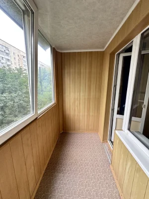 Продам 1-кімнатну квартиру на Новопречистенській 63