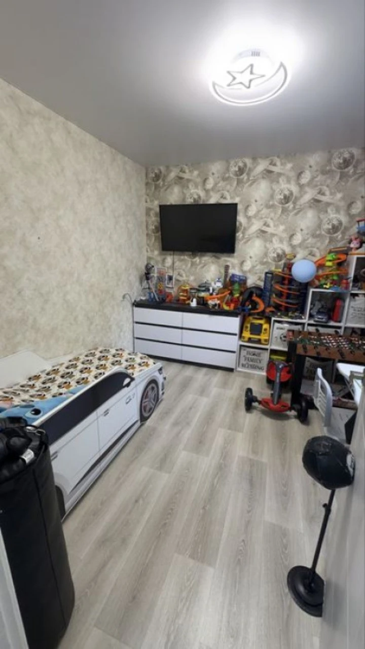 4 - кімн. квартира для сім’ї, 573132