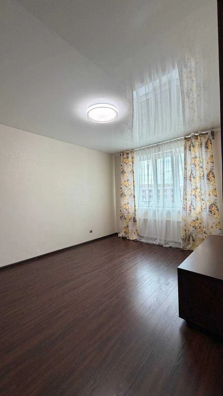 2-кімнатна дворівнева квартира 77,5 м² з ремонтом у ЖК «На Щ
