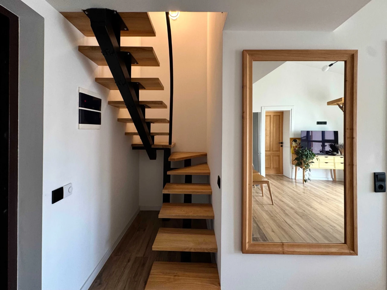 Продам 1-кімнатну квартиру в ЖК Spectrum, 48.6 м² + антресол
