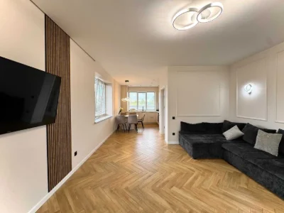 Продам будинок на масиві Макарова, 97 м², ремонт, 4.5 сотки
