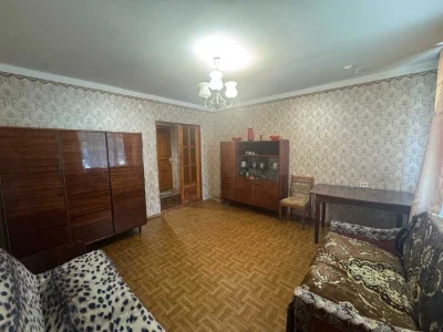 Продаю 2-комнатную квартиру на Пр Мира (р-н РОВД)и1