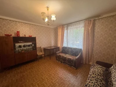 Продаю 2-комнатную квартиру на Пр Мира (р-н РОВД)и1