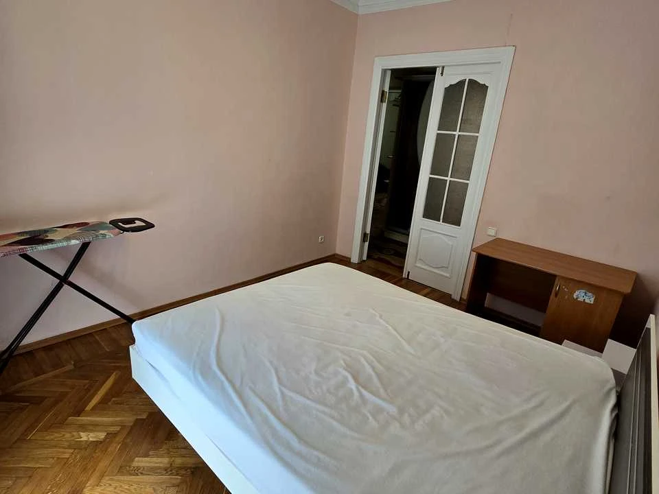 Квартира. Миколаїв, Адміральська вул.