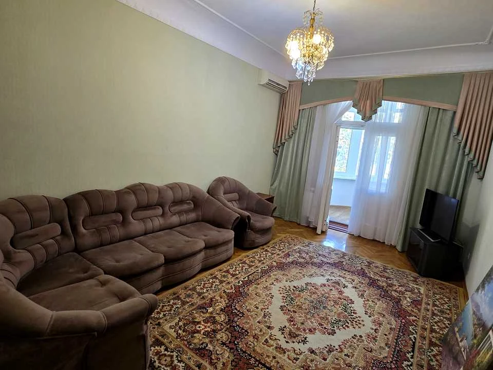 Квартира. Миколаїв, Адміральська вул.