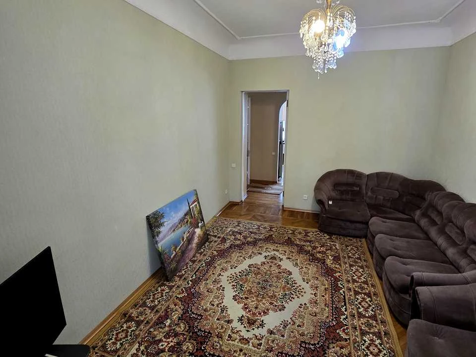 Квартира. Миколаїв, Адміральська вул.