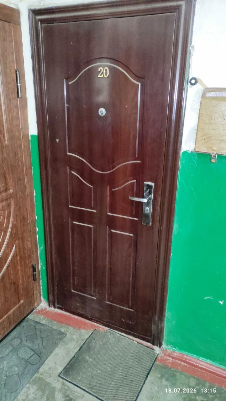 продам 2-к.квартиру в центрі міста