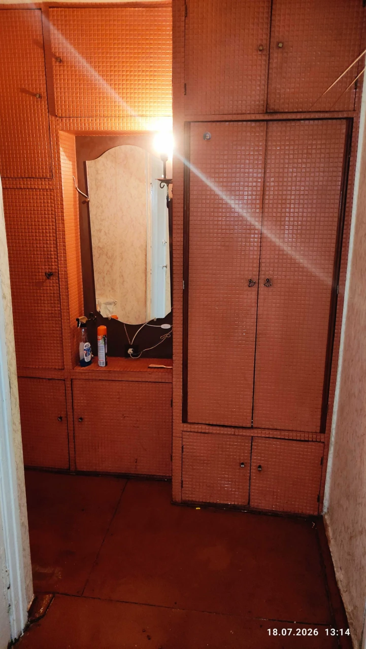 продам 2-к.квартиру в центрі міста