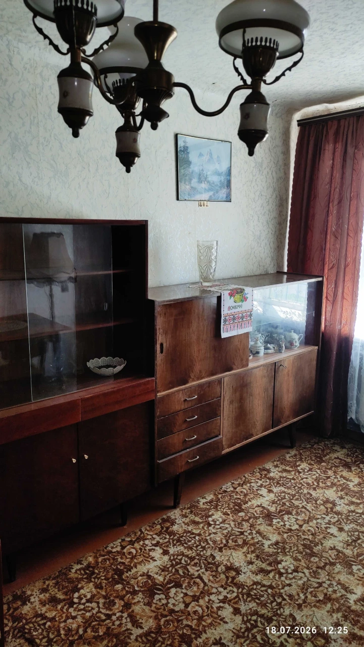 продам 2-к.квартиру в центрі міста