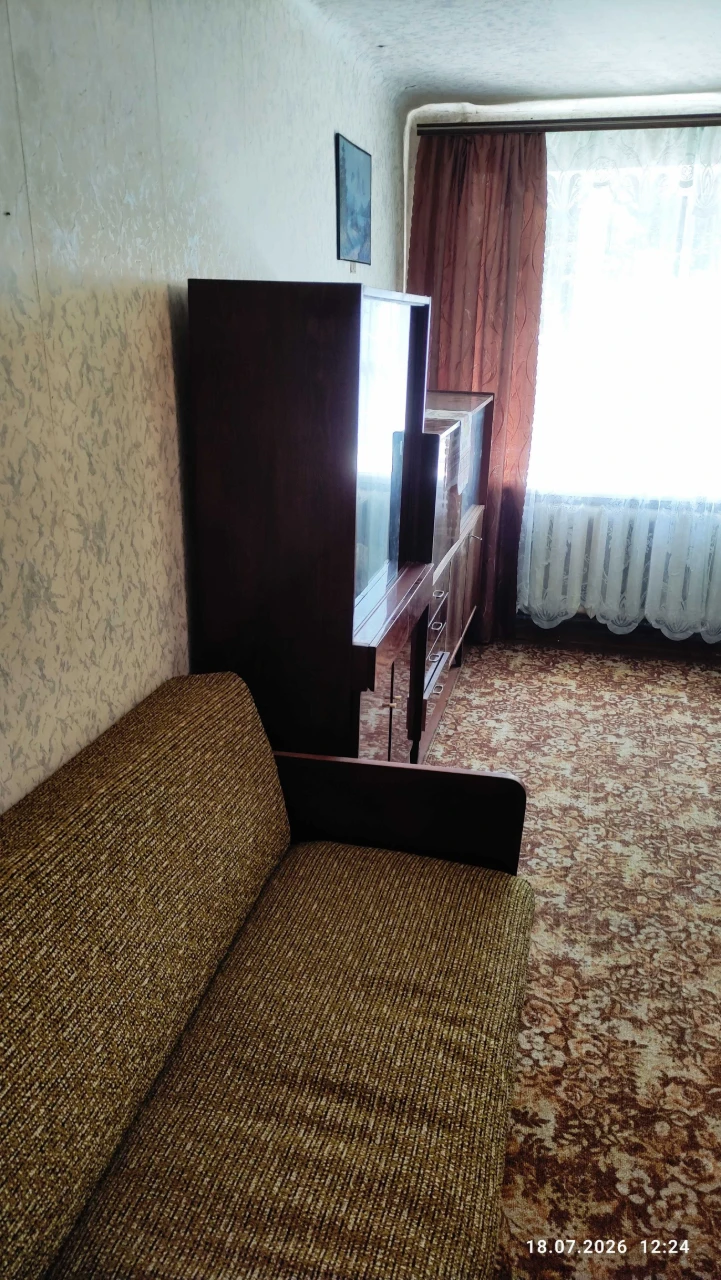 продам 2-к.квартиру в центрі міста
