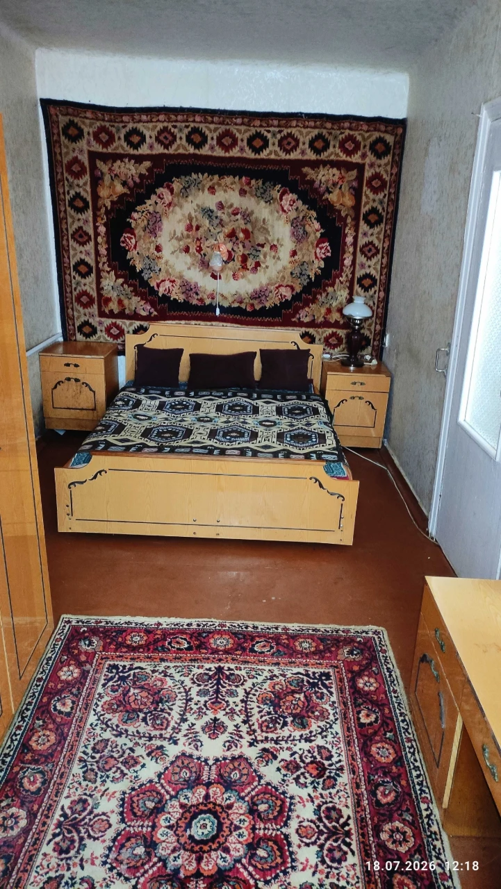 продам 2-к.квартиру в центрі міста