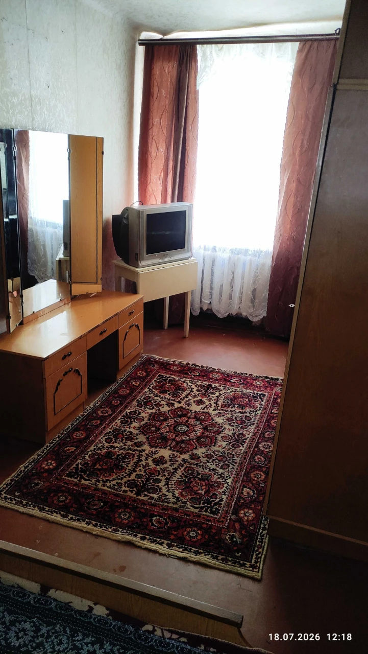 продам 2-к.квартиру в центрі міста