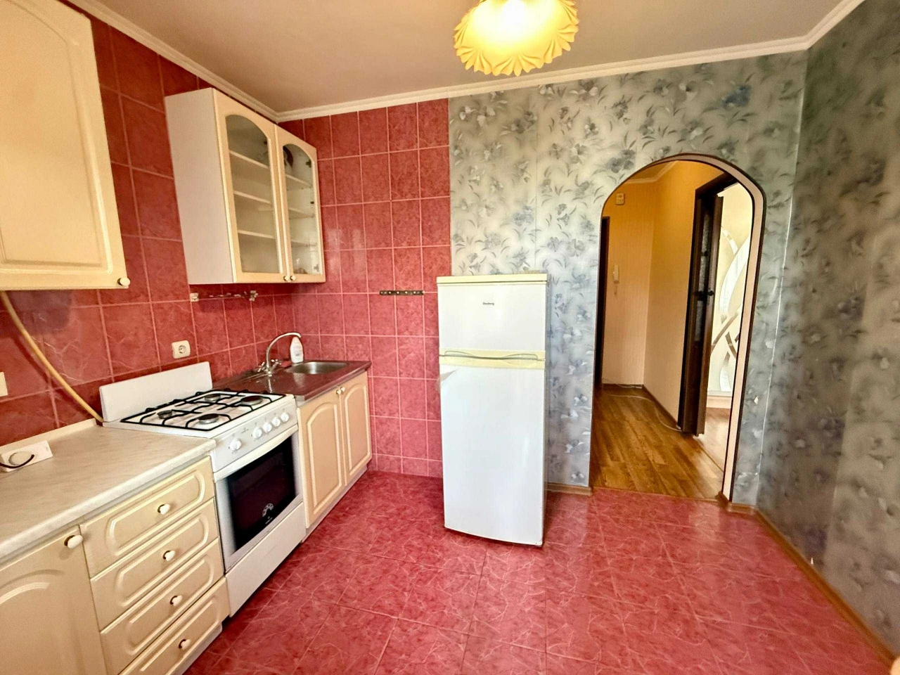 Продаж 1к кв в НОВОБУДОВІ з ремонтом 22 000$ на 3 поверсі