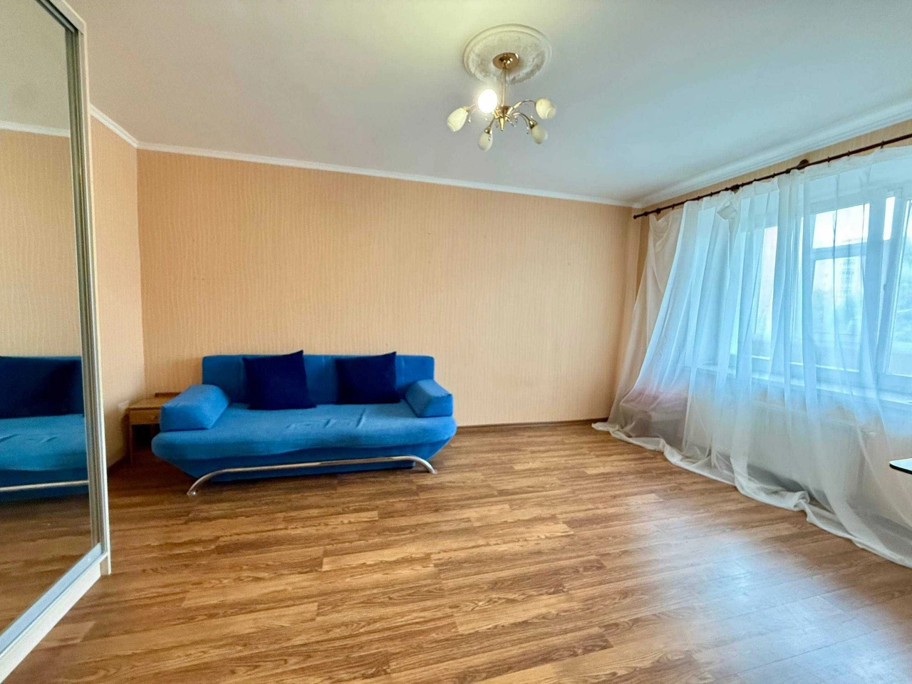 Продаж 1к кв в НОВОБУДОВІ з ремонтом 22 000$ на 3 поверсі
