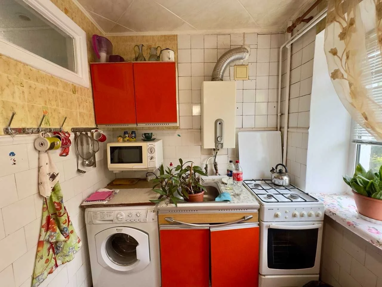 Продаж 3-кім квартири Левка Лукяненка Меблі Техніка