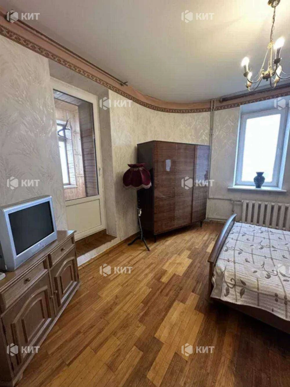 3к. 95м2 м. Вокзальная (ЖК Красная Шапочка, ул. Славянская)