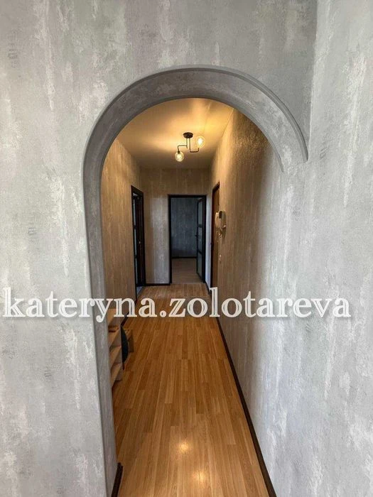 I will sell 2 apartments in Saltivka on Unity Street with high-quality bathroom.