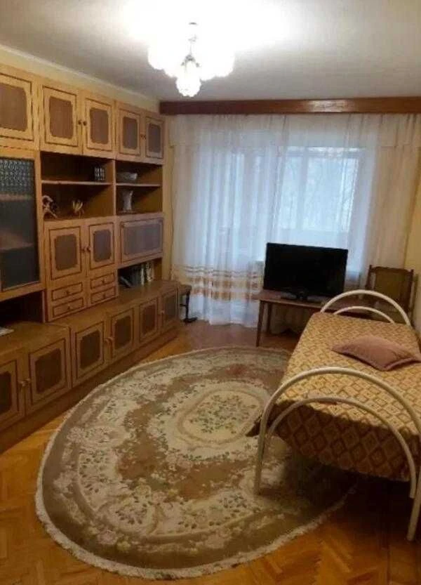 Срочно продам 2-к.кв. ХТЗ район рынка