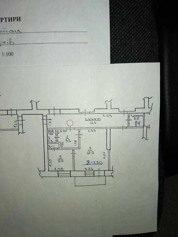 Продам гостинку 28  кв.м.  с балконом на Н. Домах (Дворец сп
