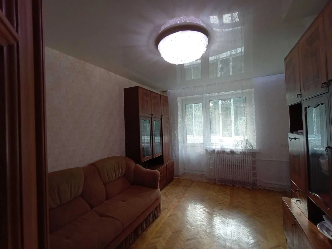 Продам 2 к квартиру біля метро Армійська