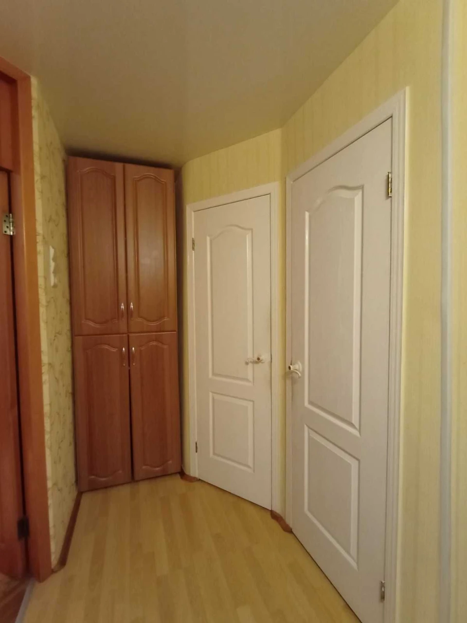 Продам 2 к квартиру біля метро Армійська