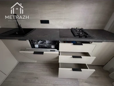 Продам 2к квартиру 60м2 новый ремонт, ГАЗ! новострой, проспе
