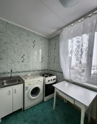 Продам 2-комнатную квартиру по ул. Астрономическая, 44Б