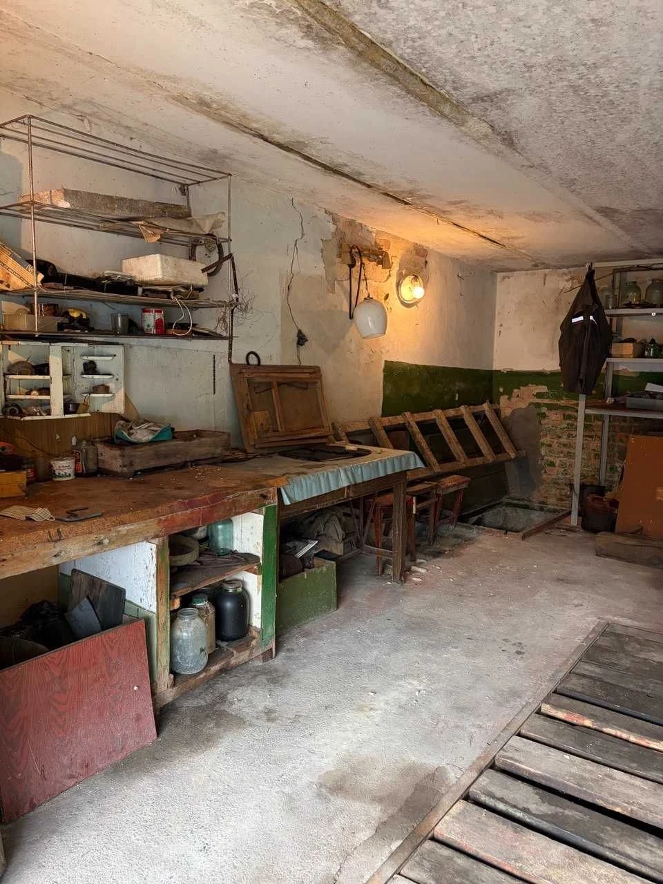 Продам капітальний гараж